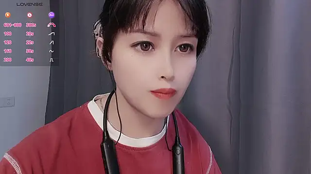 Lucky-xiuxiu online show from October 2025 04:07:02 PM