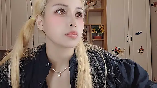 Lucky-xiuxiu online show from March 2025 07:02:01 AM