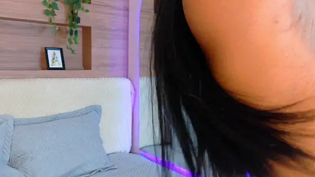 AbieHills online show from January 2026 11:35:02 AM