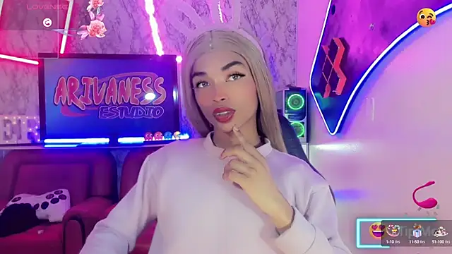 Gisele fox online show from February 2025 07:27:02 PM