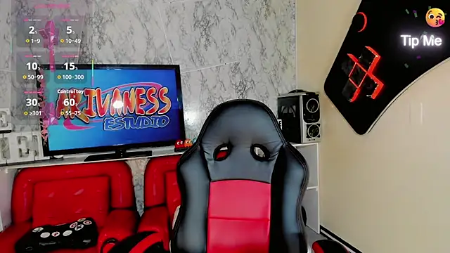 Gisele fox online show from September 2025 07:13:02 PM