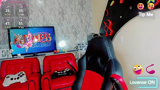 Gisele fox online show from September 2025 03:00:02 AM