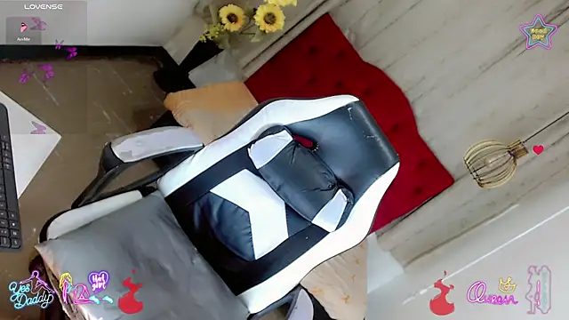 Gisele fox online show from February 2026 07:22:01 PM