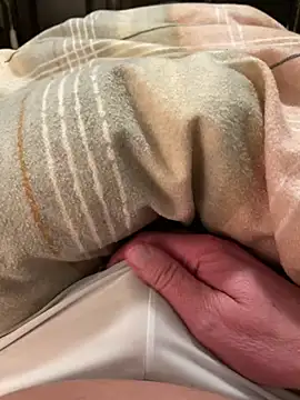 gamdschie49 online show from March 2025 08:40:02 PM