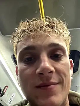 verici34 online show from November 2025 04:01:02 PM