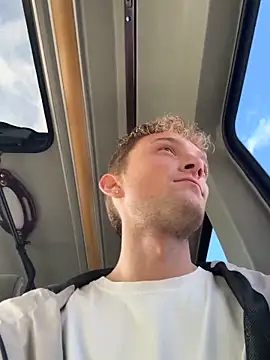 verici34 online show from October 2025 07:07:01 AM