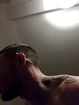 Snapshot of Geiler_Staender chatting on December 2025 05:40:02 AM Geiler Staender online show from December 2025 05:40:02 AM