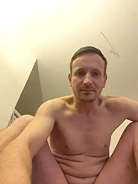 Snapshot of Geiler_Staender chatting on January 2026 10:49:02 PM Geiler Staender online show from January 2026 10:49:02 PM