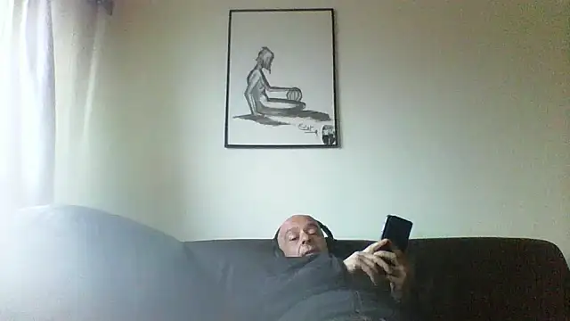 Snapshot of horndude187187 chatting on January 2025 02:24:02 PM horndude187187 online show from January 2025 02:24:02 PM