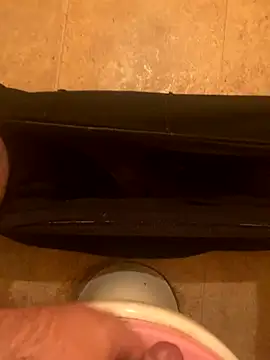 Snapshot of balint35 chatting on November 2025 03:39:01 PM balint35 online show from November 2025 03:39:01 PM