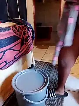 KMbesxxx online show from September 2025 05:20:01 AM