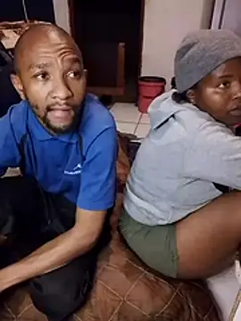 KMbesxxx online show from November 2025 07:47:01 PM