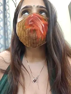 shreya1765 online show from November 2025 11:03:01 AM