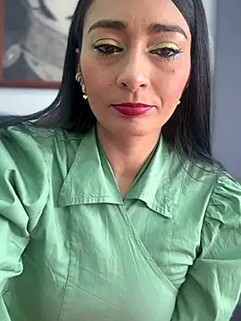 BELLA--26 online show from November 2025 02:39:02 PM