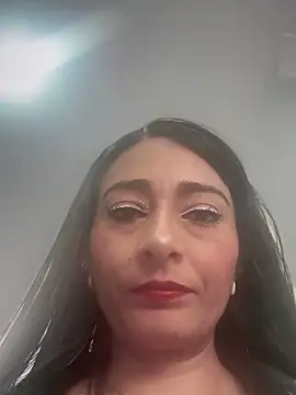 BELLA--26 online show from November 2025 12:37:02 PM