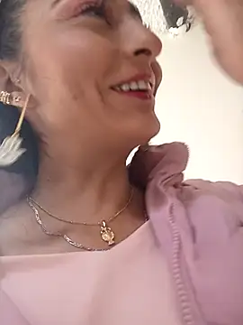 BELLA--26 online show from March 2025 03:14:02 PM