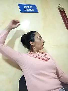 BELLA--26 online show from March 2025 09:24:01 PM