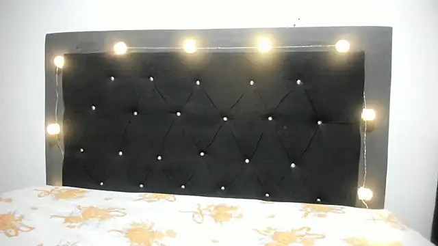 violetadumsper online show from April 2026 04:16:02 AM