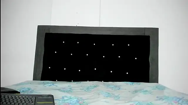 violetadumsper online show from March 2025 03:12:02 AM