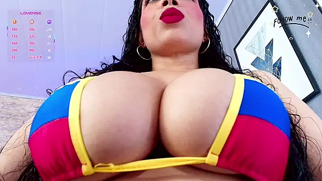 Snapshot of harper_ziu chatting on June 2026 12:11:02 PM harper ziu online show from June 2026 12:11:02 PM