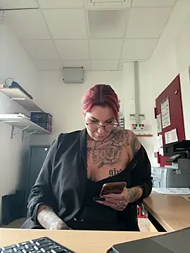 Mia-Fuchs online show from February 2025 08:27:02 AM