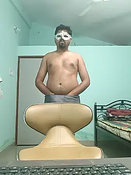Snapshot of Desi_Heat chatting on March 2025 07:17:02 PM Desi Heat online show from March 2025 07:17:02 PM