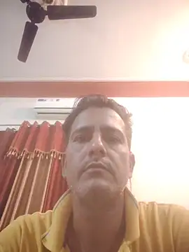 MAGNETICDADDY8 online show from October 2025 01:33:01 PM