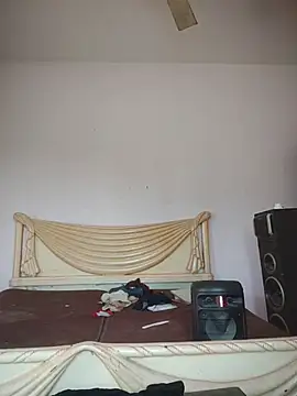 MAGNETICDADDY8 online show from October 2025 07:13:01 AM