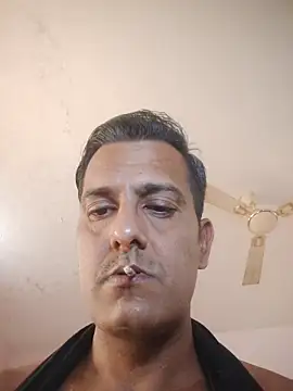 MAGNETICDADDY8 online show from October 2025 10:29:01 AM