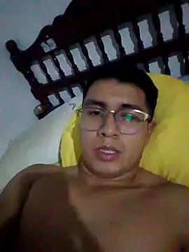 Snapshot of RODRI_POLLADURA chatting on January 2025 02:36:01 AM RODRI POLLADURA online show from January 2025 02:36:01 AM