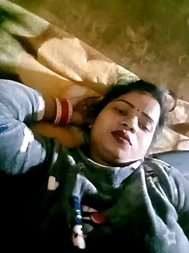 Snapshot of karishma736 chatting on January 2025 03:40:02 PM karishma736 online show from January 2025 03:40:02 PM