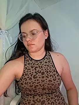camillebr online show from March 2026 11:00:01 PM