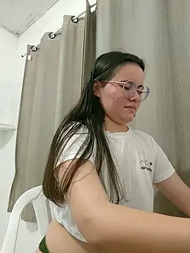 camillebr online show from October 2025 11:17:02 PM