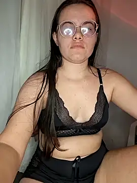camillebr online show from May 2026 11:19:02 PM