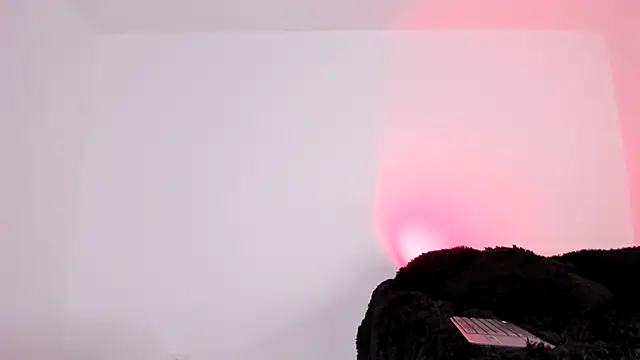 Snapshot of Laurensmith9 chatting on March 2025 12:29:01 PM Laurensmith9 online show from March 2025 12:29:01 PM