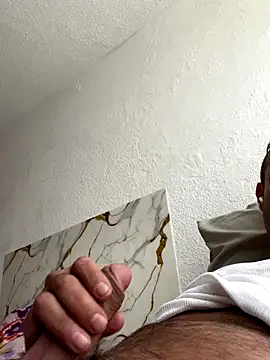 Snapshot of VDorseJHill6 chatting on September 2025 02:57:01 PM VDorseJHill6 online show from September 2025 02:57:01 PM