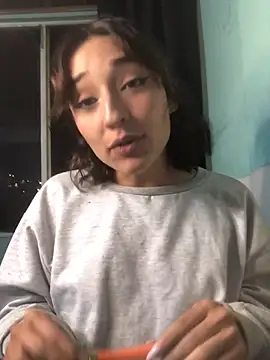 NickiYoung online show from January 2025 09:02:01 AM