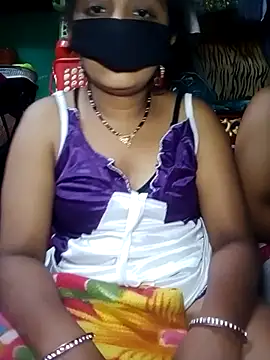 YourHotRandi online show from July 2026 05:34:02 PM