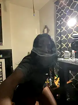 Yoshibaby2670 online show from November 2025 07:12:01 AM