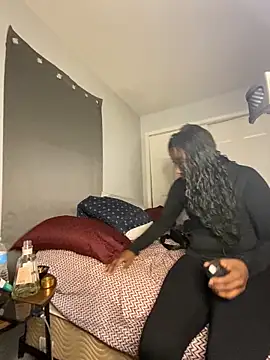 Yoshibaby2670 online show from March 2025 12:28:02 PM