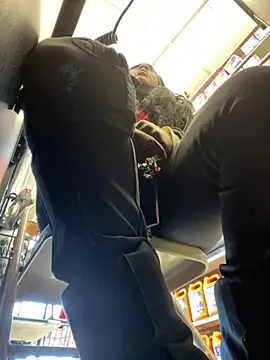 Yoshibaby2670 online show from February 2025 09:09:01 PM