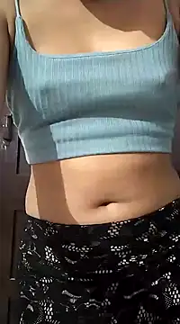 Snapshot of horny_sweet_girl22 chatting on January 2025 01:27:02 AM horny sweet girl22 online show from January 2025 01:27:02 AM