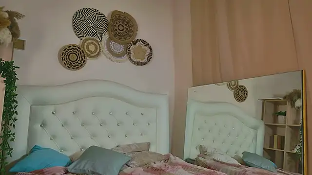 Mikka Blush online show from March 2026 10:38:01 PM