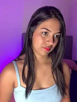 Julii- online show from February 2025 04:43:02 PM