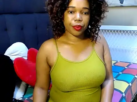 JusyBee online show from March 2026 06:14:01 PM