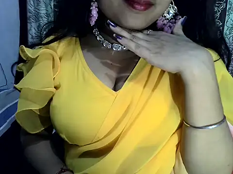 Snapshot of SIYA_MAVI chatting on June 2026 02:35:02 AM SIYA MAVI online show from June 2026 02:35:02 AM