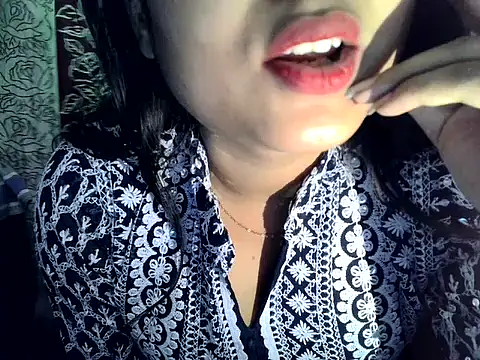 SIYA MAVI online show from March 2026 08:07:02 AM