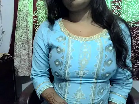 SIYA MAVI online show from October 2025 07:40:01 AM