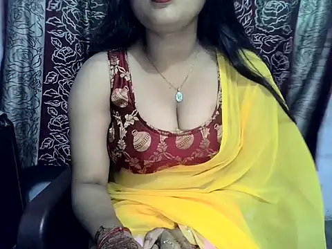 SIYA MAVI online show from May 2026 02:09:01 AM