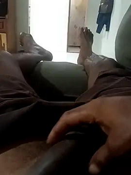 rodrig2107 online show from March 2026 12:05:01 PM